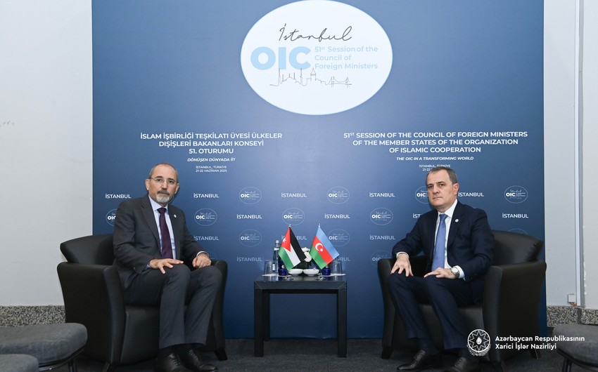 Ceyhun Bayramov iordaniyalı həmkarı ilə regional təhlükəsizliyi müzakirə edib