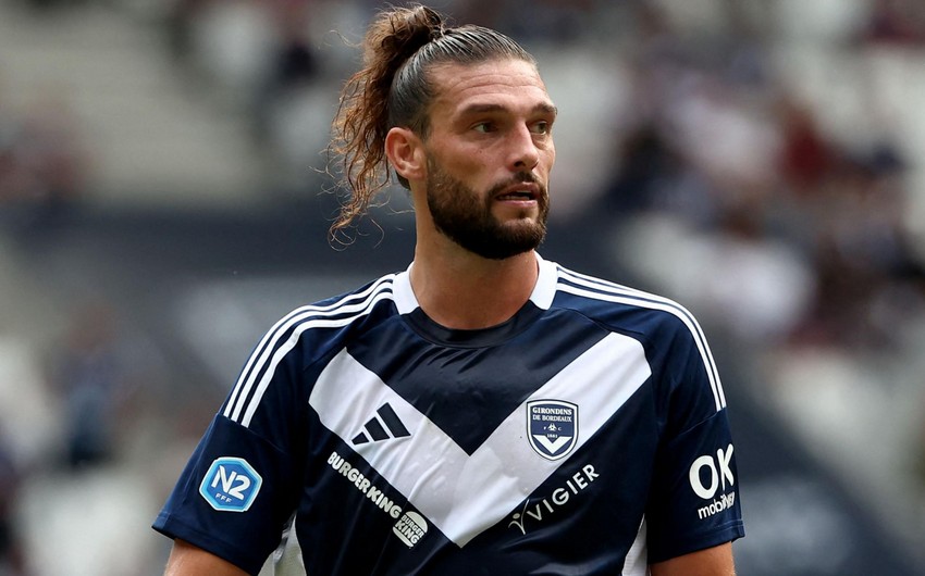 Fransa klubu İngiltərə millisinin sabiq futbolçusu ilə yollarını ayırıb