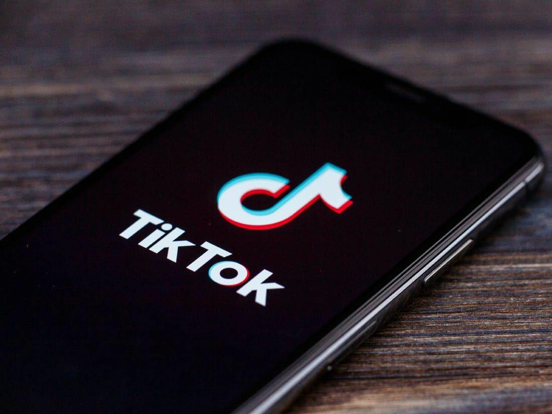 Tiktoker Rövşən Təhməzov ev dustaqlığına buraxıldı