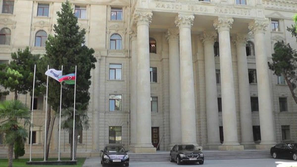 Rəsmi Bakı Rusiyadan azərbaycanlıların qətlinin araşdırılmasını tələb edib