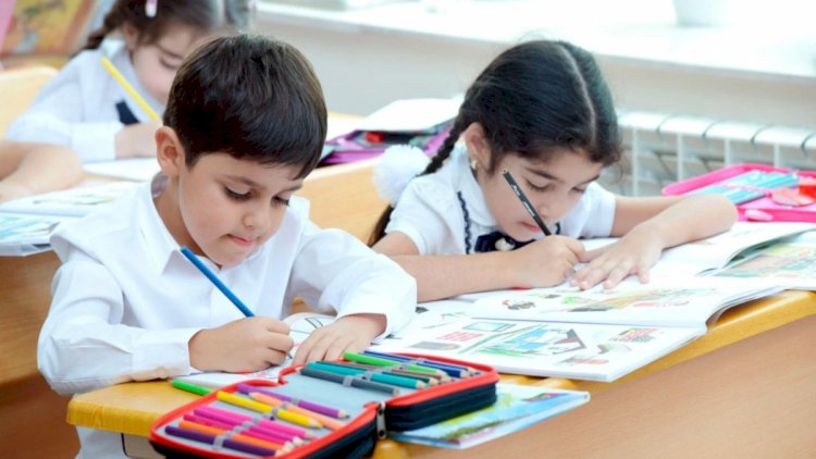 Azərbaycanda rusdilli məktəblər BAĞLANIR?