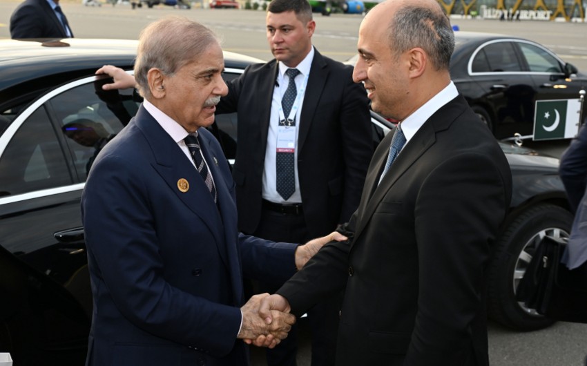 Pakistanın Baş naziri Məhəmməd Şahbaz Şərifin Azərbaycana səfəri başa çatıb
