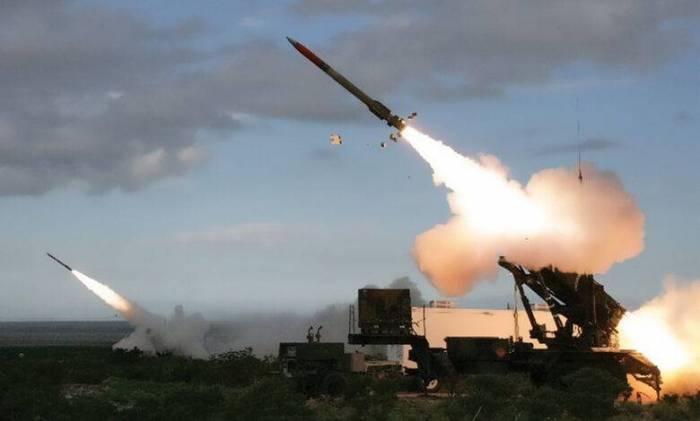 İsrail aviasiyası Livanın şimalını bombalayıb