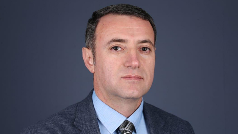 Rəngli talelər: Cəsurlar, çəkingənlər…