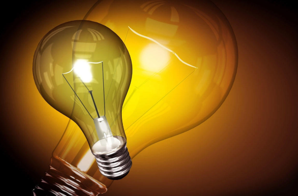 Üç rayonda küləkli hava şəraiti ilə bağlı elektrik enerjisinin verilişində fasilələr yaranıb