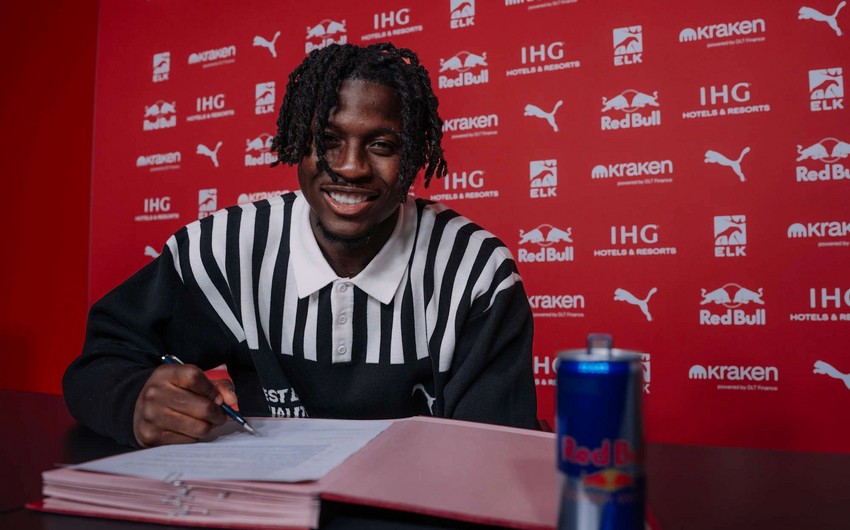 Almaniya klubu Belçika millisinin futbolçusu ilə müqavilə imzalayıb