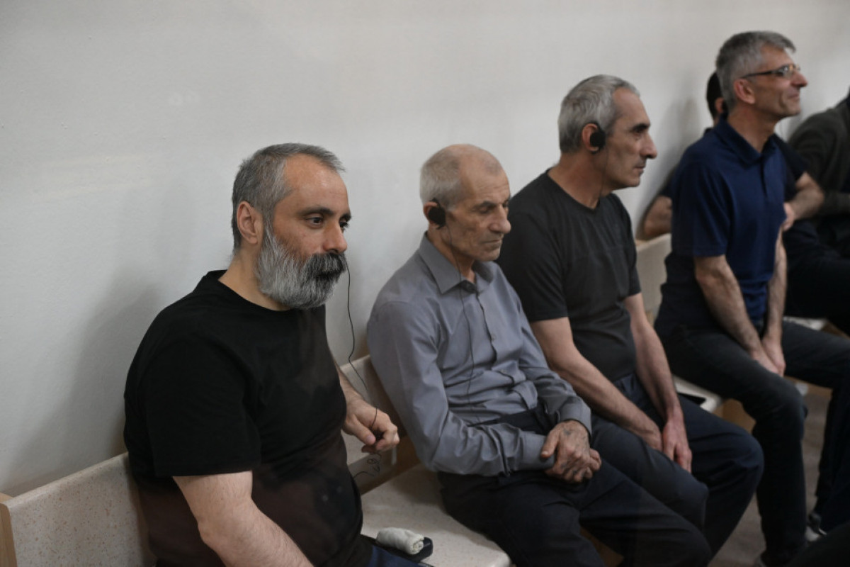 Ermənistan silahlı qüvvələrinin təxribatları nəticəsində zərər çəkmiş şəxslər məhkəmədə ifadə veriblər