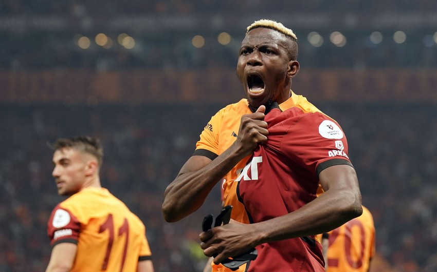 KİV: "Qalatasaray" Osimhenlə razılığa gəlib