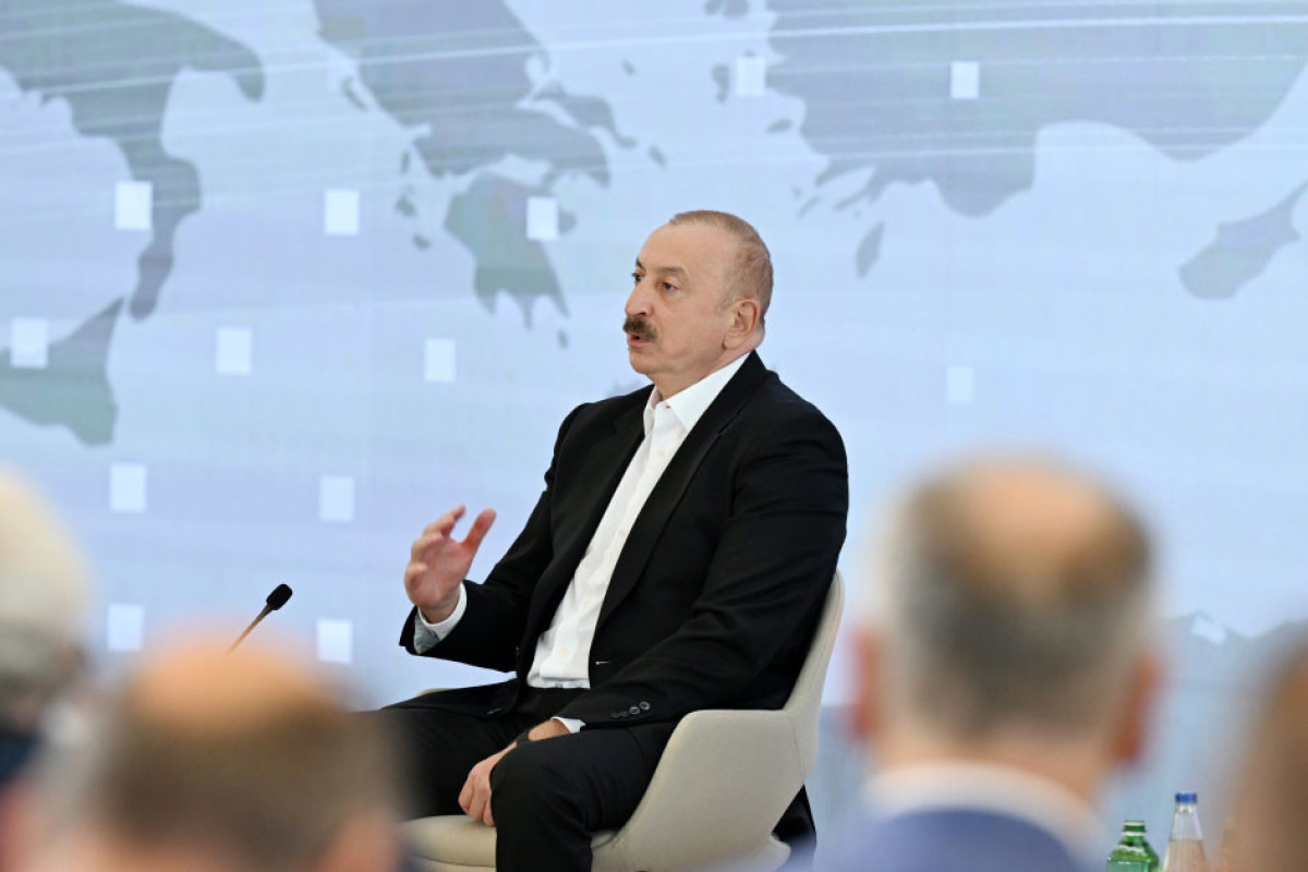 İlham Əliyev: ABŞ-la yenidən dost münasibətlərinə ümid edirik