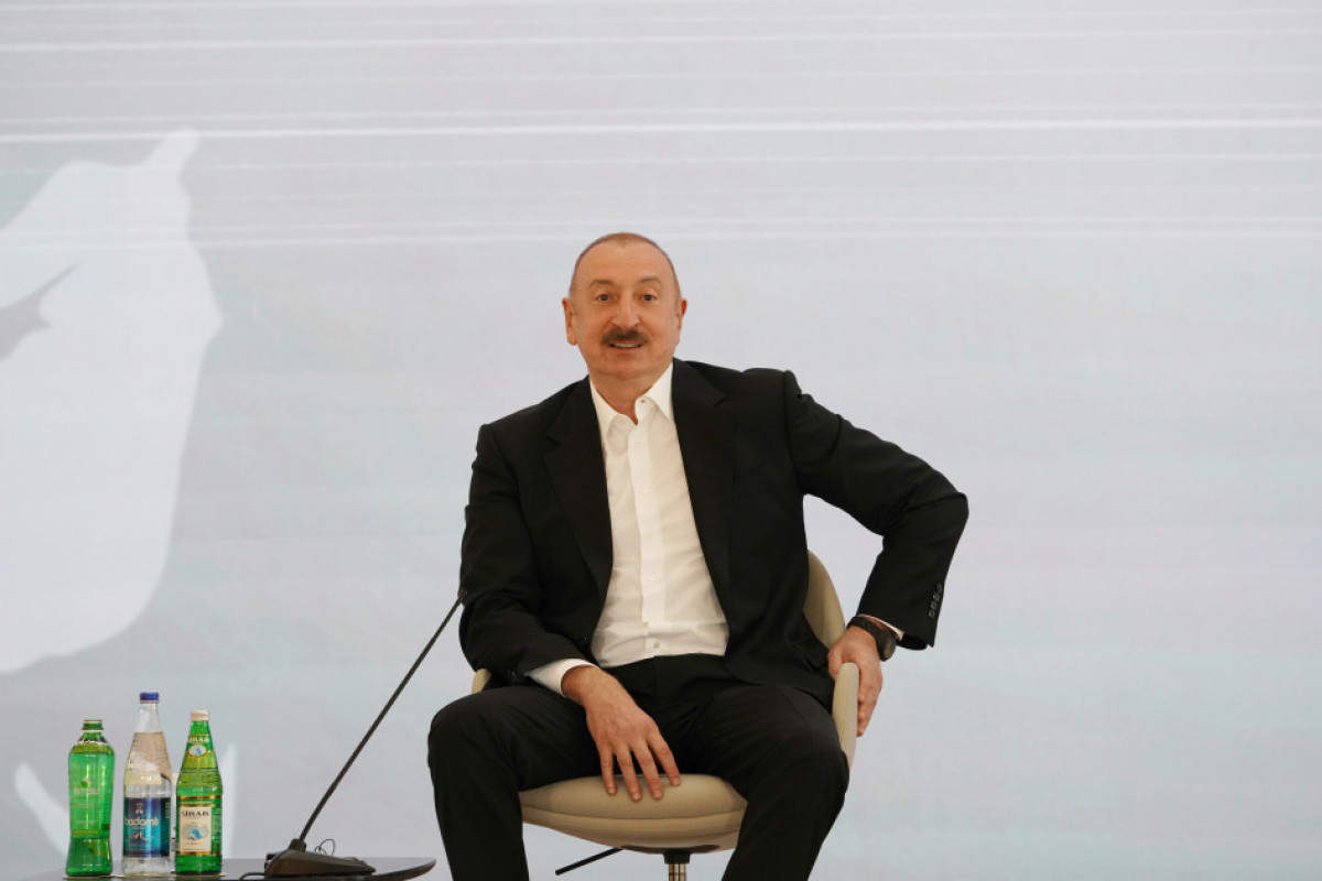 Azərbaycan Prezidenti: Artıq cənnətin kiçik bir parçasını öz gözlərimizlə görürük