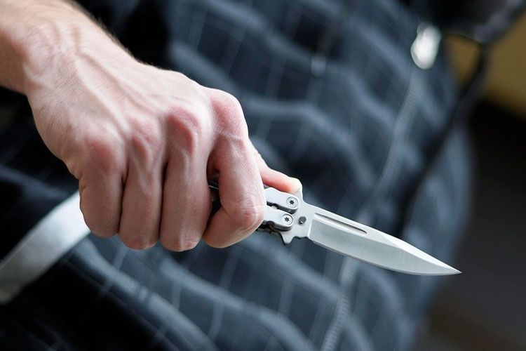 Sumqayıtda tanışını bıçaqlamaqda şübhəli bilinən şəxs saxlanıldı