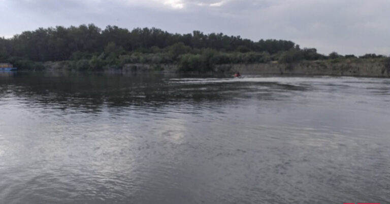 Yevlaxda Kürdə bir nəfər batıb