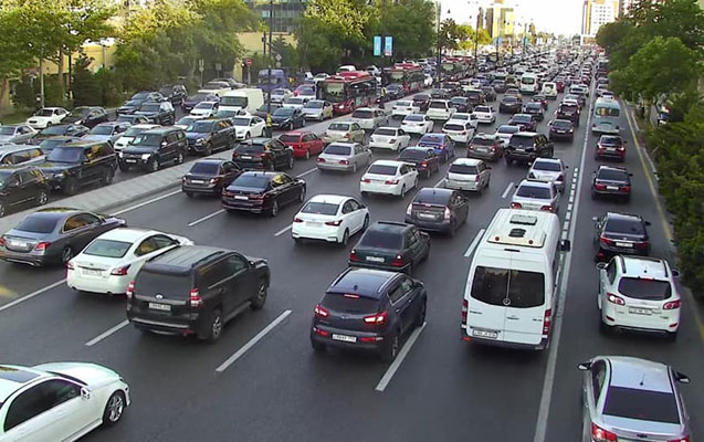 Bakıda bu yollarda sıxlıq var - SİYAHI