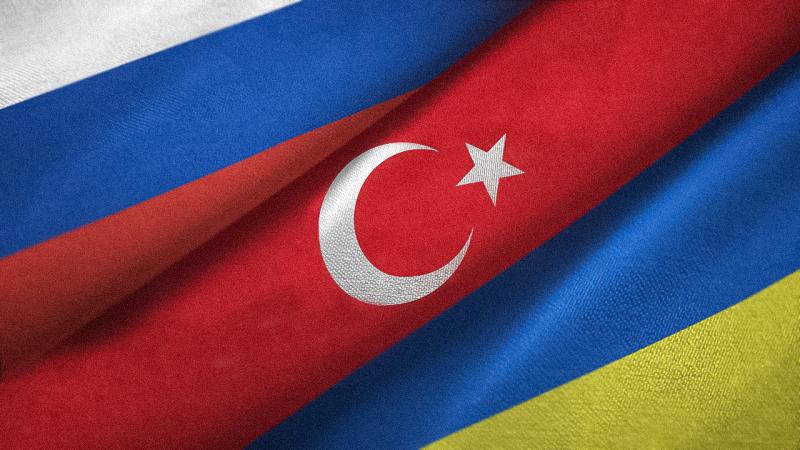 Ukrayna-Rusiya sülh danışıqları İstanbulda keçiriləcək: Adlar açıqlandı
