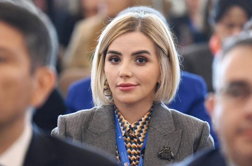 “Sosial platformalar diplomatik ünsiyyətin qaydalarını dəyişib”