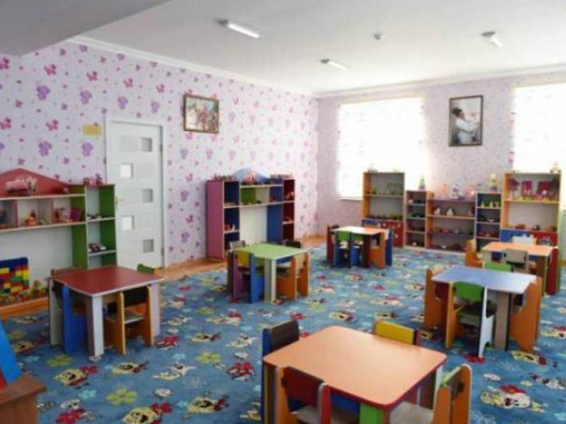 Rüşvət aldığı iddia olunan bağça müdiri işdən çıxarılıb