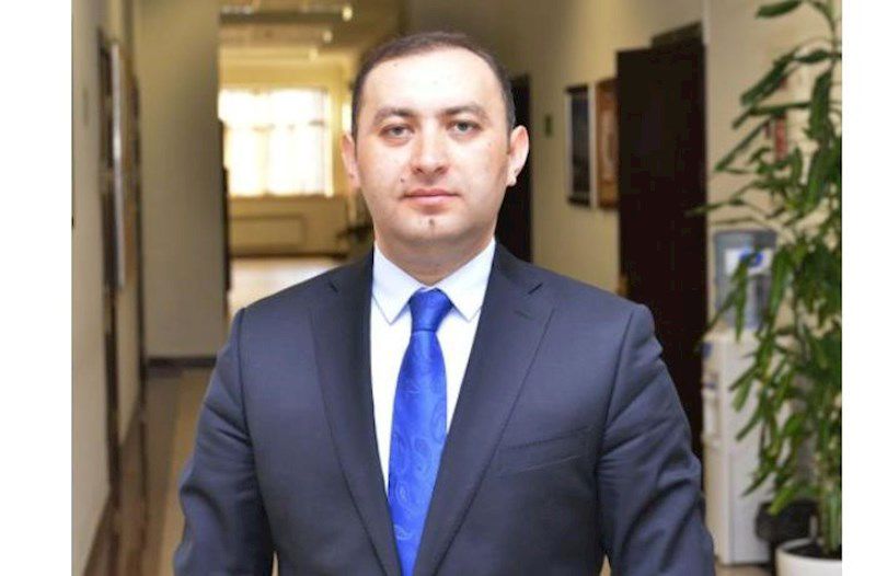 Azərbaycanda rektora ağır itki