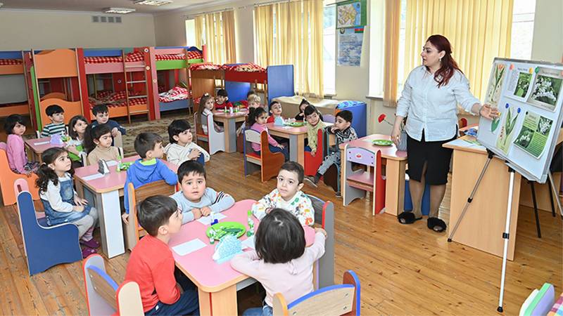 Bakıda bağça müəllimləri üçün vakansiya seçimi başlayıb