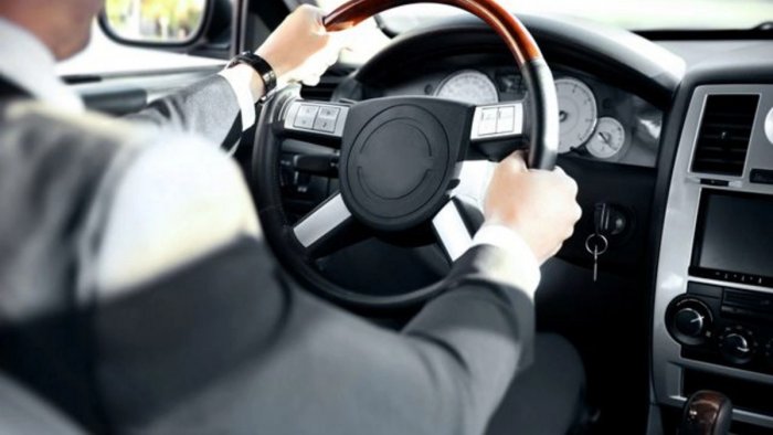 Xaçmazda kişi avtomobil idarə edən zaman ürək tutmasından ölüb