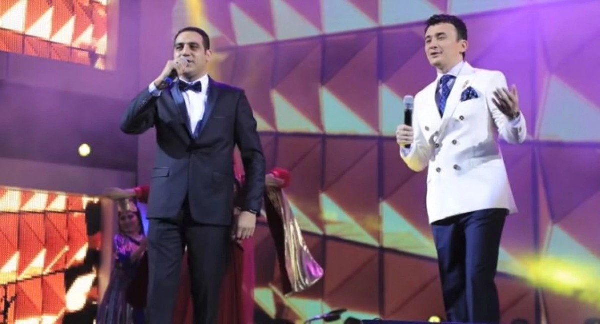 Tərlan Novxanı özbək müğənni ilə duet oxudu