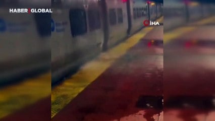 Nyu Yorkda metro stansiyaları su altında qaldı - VİDEO