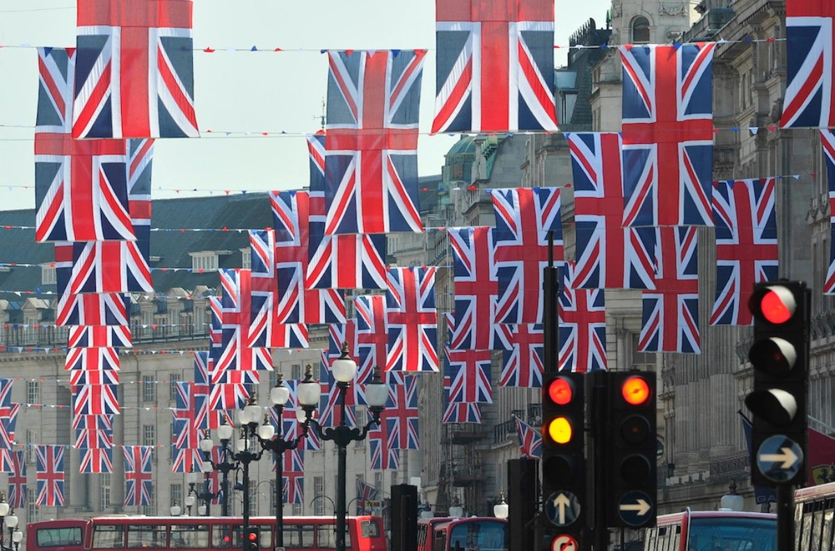 Britaniya müalicə üçün Qəzzadan 300 uşağı təxliyə etməyi planlaşdırır