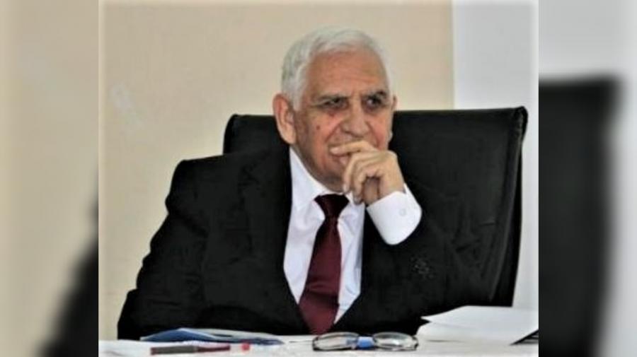 "Elçin Əfəndiyev vəfat etsə də, yaşayan yazıçılardandır" - Xalq yazıçısı