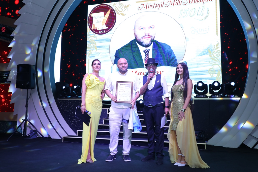 Bakıda “Mətbuatın dostu” mükafatı təqdim olundu - FOTOLAR
