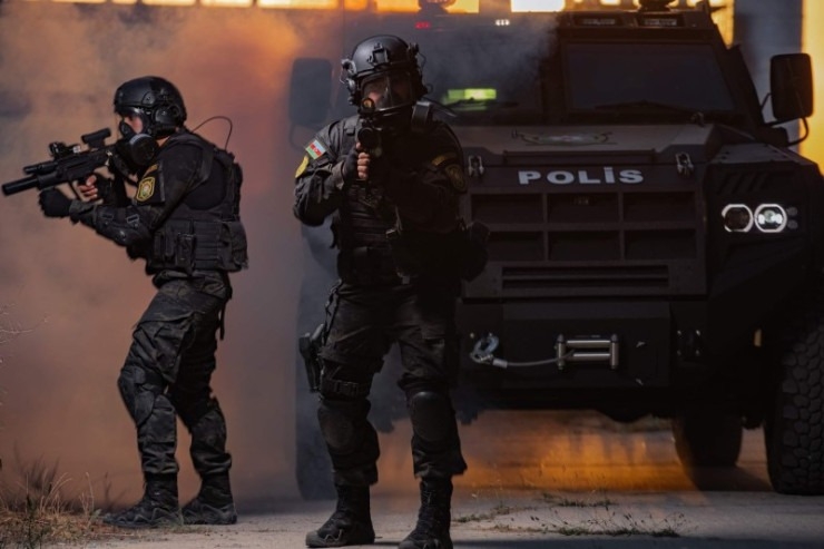 DİN-dən ƏMƏLİYYAT - Qaçaqmalçılıq yolu ilə ölkəyə gətirilən 30 kiloqram narkotik aşkarlandı