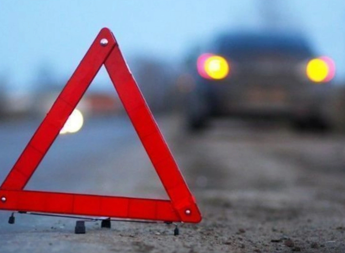 Bakıda avtobus qəza törətdi, ölən var