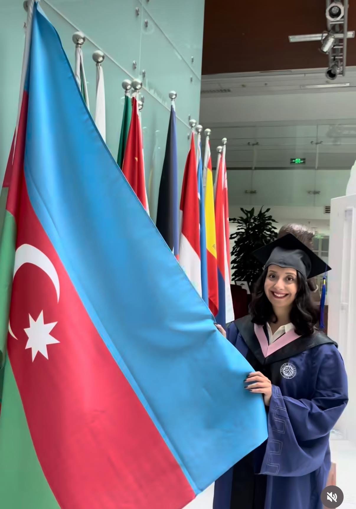 Aydan Vüsətqızı qəzada həlak oldu