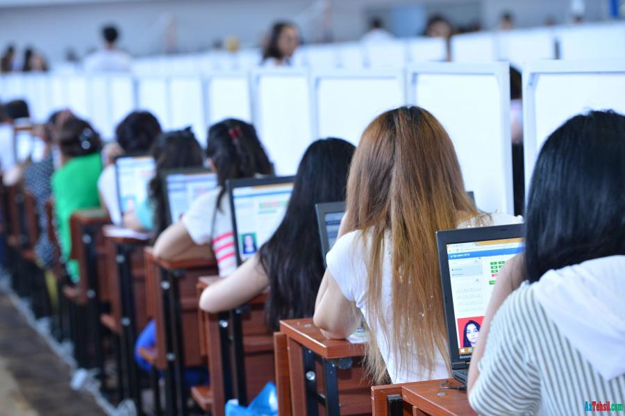 İki mindən artıq müəllim sertifikasiya imtahanında keçid balını toplamadı
