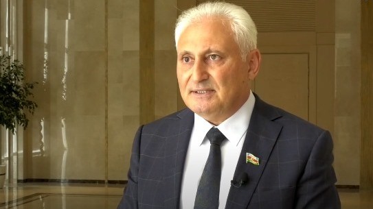 "Zelenski istəsə belə, torpaqlarını Rusiyaya güzəştə gedə bilməz" - Deputat