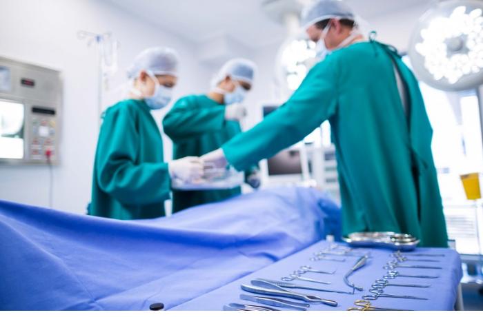 Prokurorluq psixoloqun plastik əməliyyatdan sonra ölümü ilə bağlı araşdırma aparır