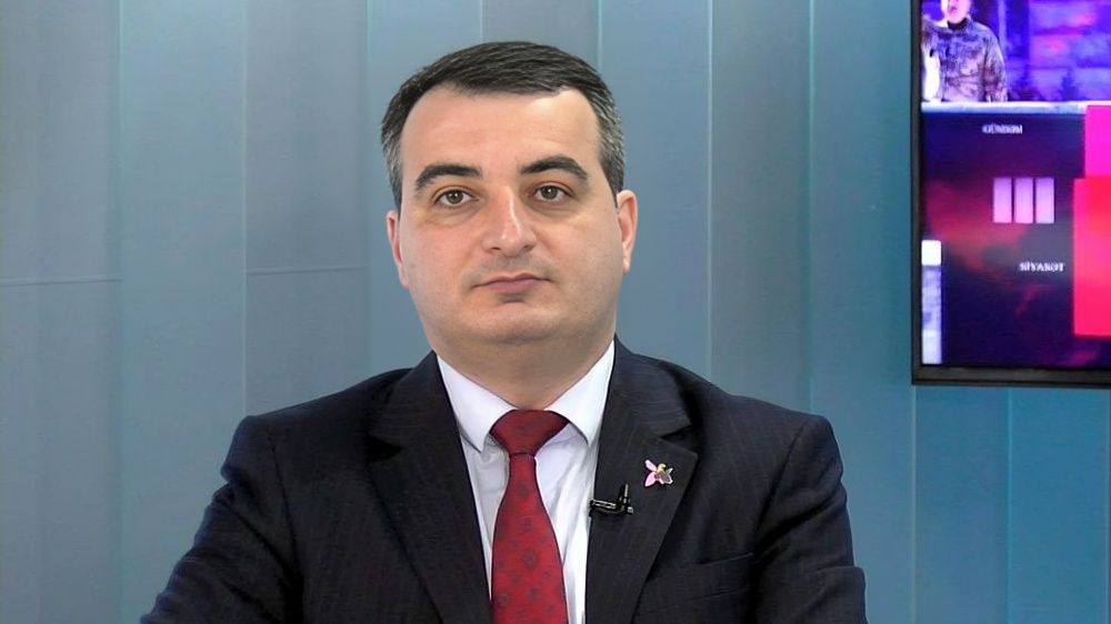 "Prezidentə ünvanlanan sualın qoyuluşu təhdid mesajı daşıyırdı" - Politoloq