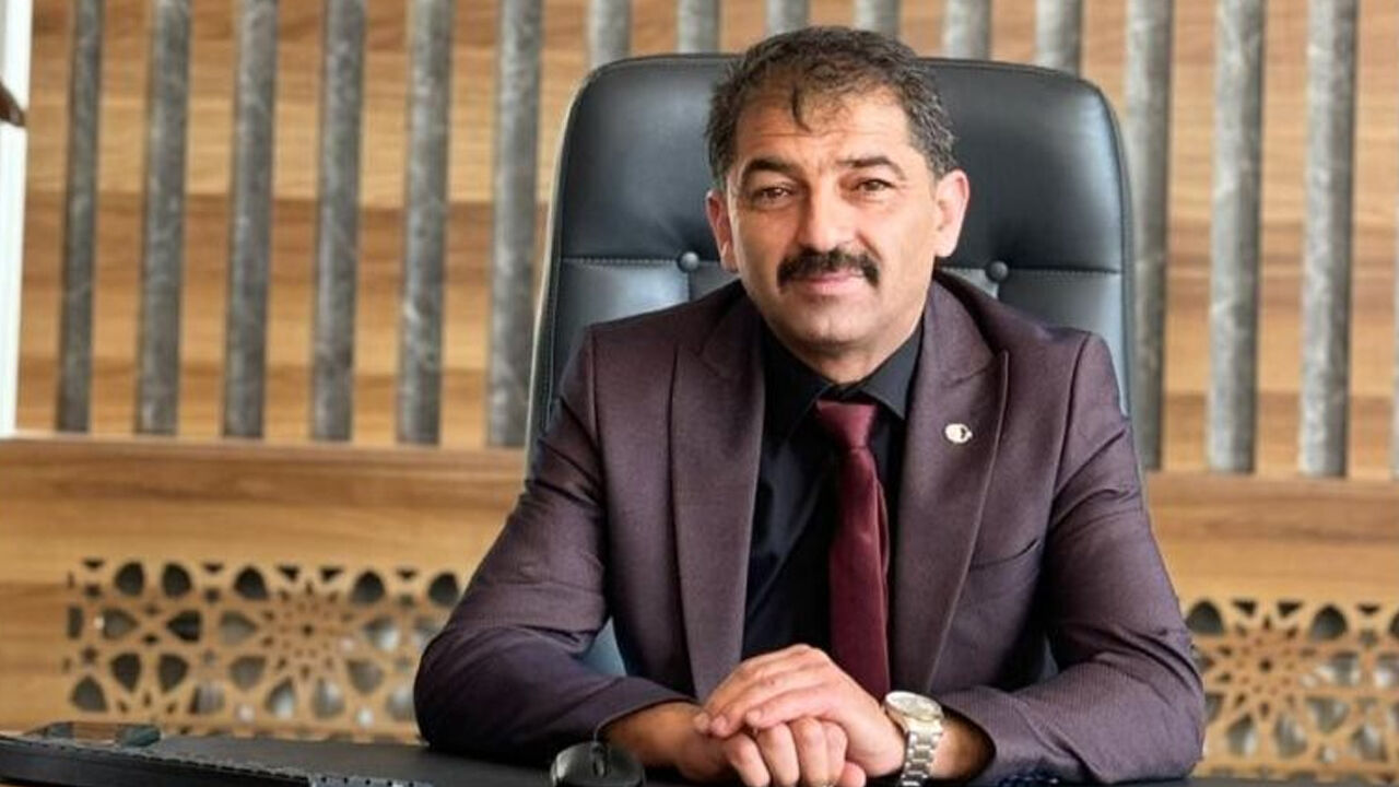 Türkiyədə bələdiyyə başçısı polisləri döydü - Məhkəməyə verildi