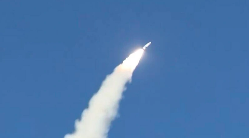 Yəmən husilərinin raketi İsrailə çatmadan Səudiyyə Ərəbistanında düşüb