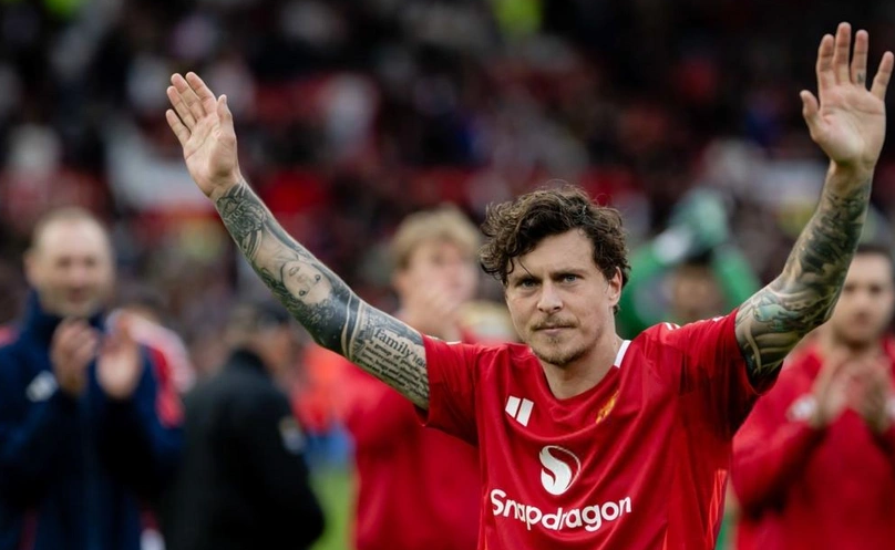 "Aston Villa" "Mançester Yunayted"in futbolçusunu transfer edib
