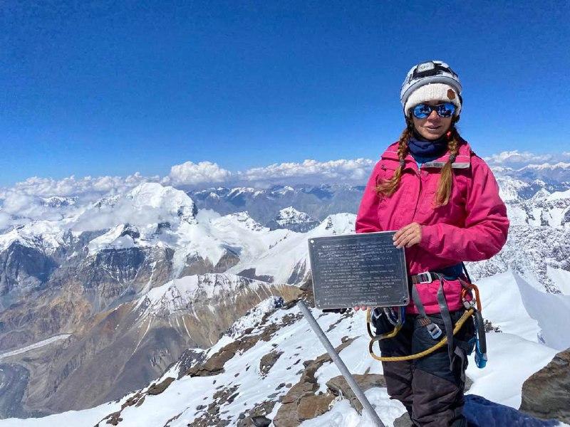 Rusiyalı alpinist faciəvi şəkildə həyatını itirib - FOTO