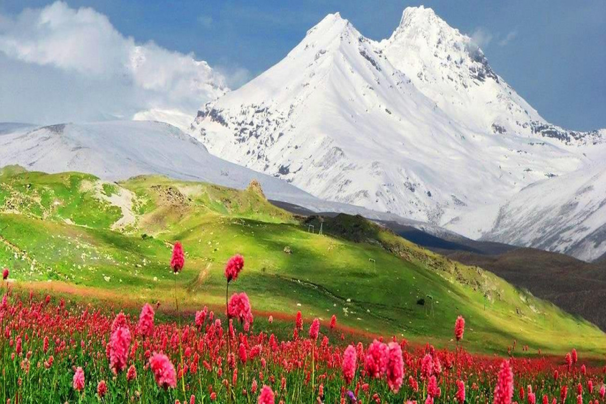 Elbrus dağında belaruslu turist ölüb