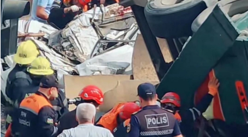 Binəqədidə "KamAZ"ın aşması nəticəsində 3 nəfərin öldüyü qəza ilə bağlı cinayət işi başlanılıb