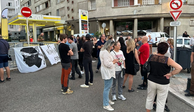 Korsikanın Bastiya şəhərində etiraz aksiyası keçirilib