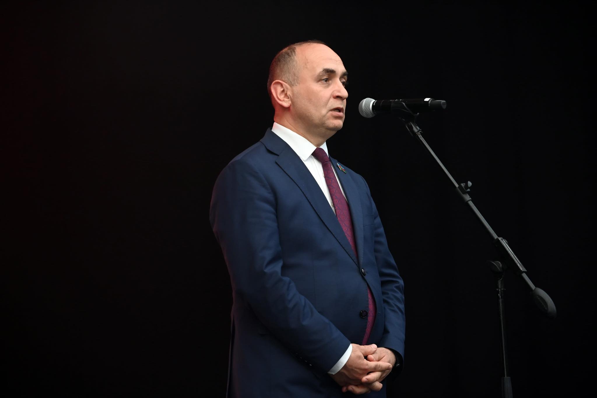 "Nifrətə nifrətlə cavab verməyək" - Deputat Qurani-Kərimin yandırılması haqda danışdı