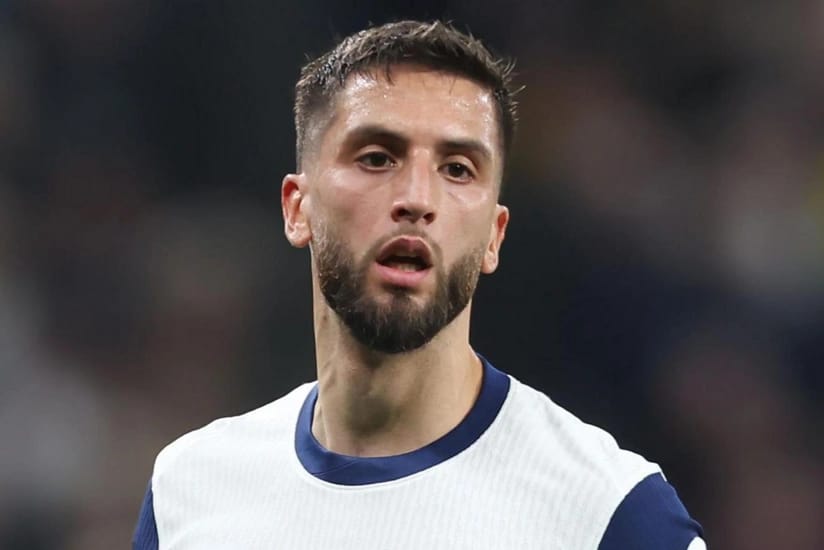 İspaniya klubu "Tottenhem"in futbolçusunu transfer etmək istəyir
