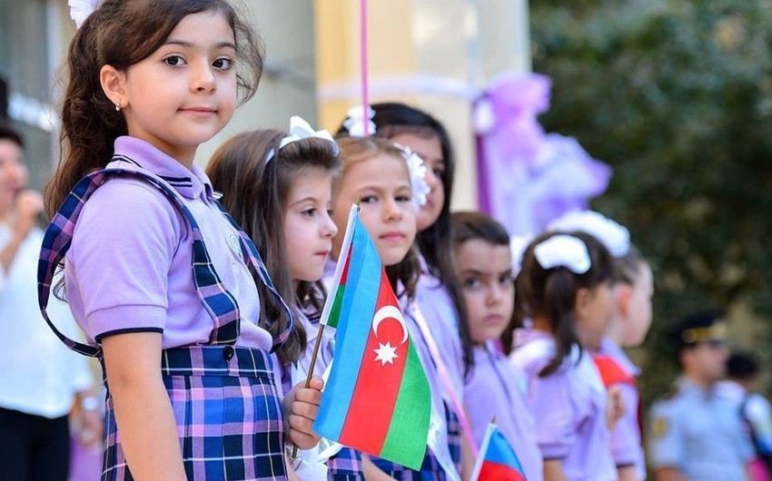 Azərbaycanda Bilik Günüdür