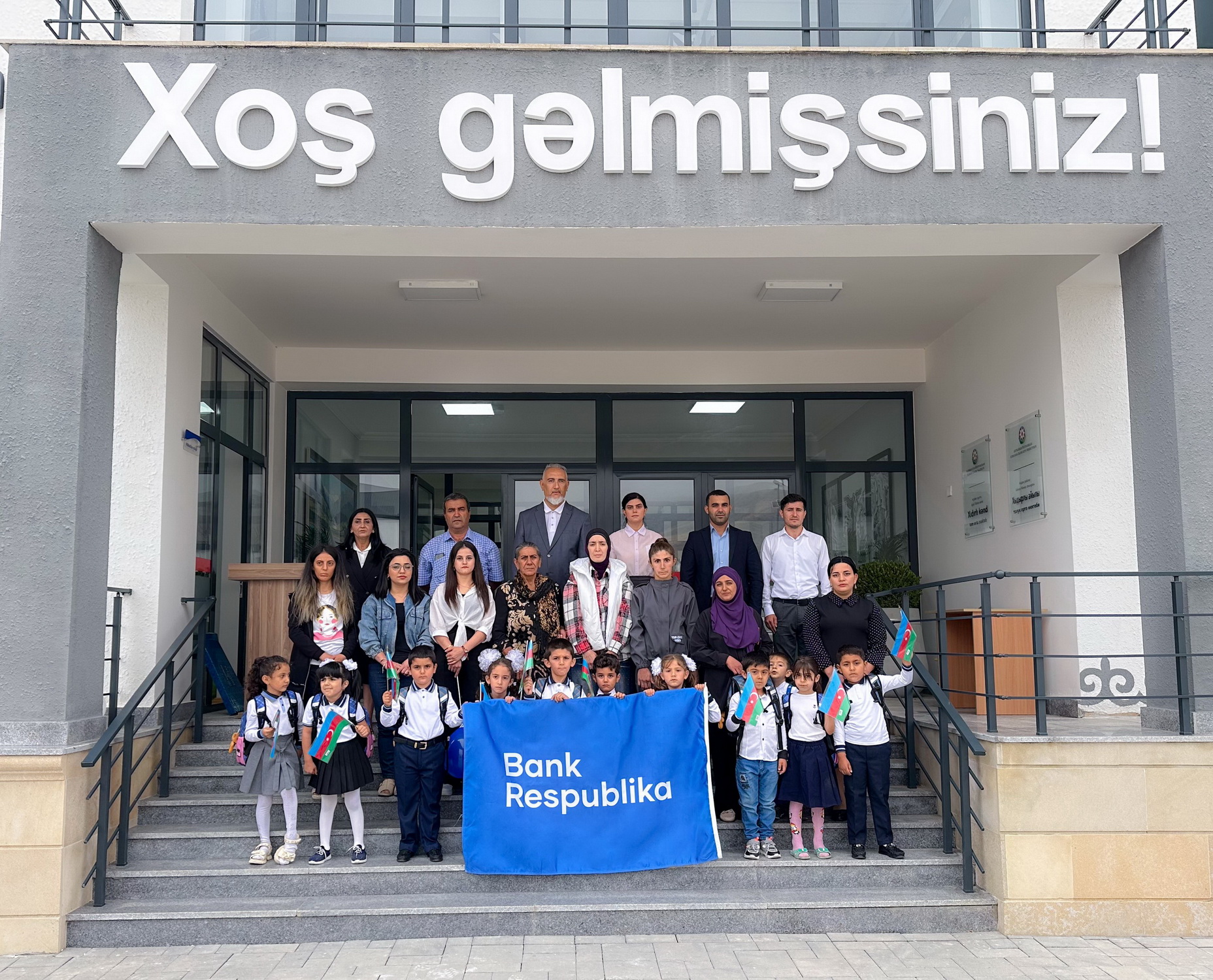 Bank Respublika Ağdamın Xıdırlı və Kəngərli kənd məktəblərində birinciləri sevindirib - FOTOLAR