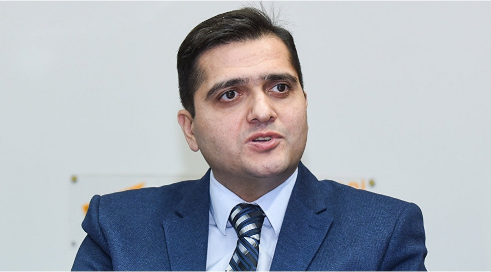 "Tramp Putinlə münasibətləri tamamilə korlamaq istəmir?" - Elxan Şahinoğlu