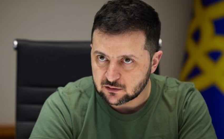 Zelenski: Ukrayna üçün qarşıda iki plan var