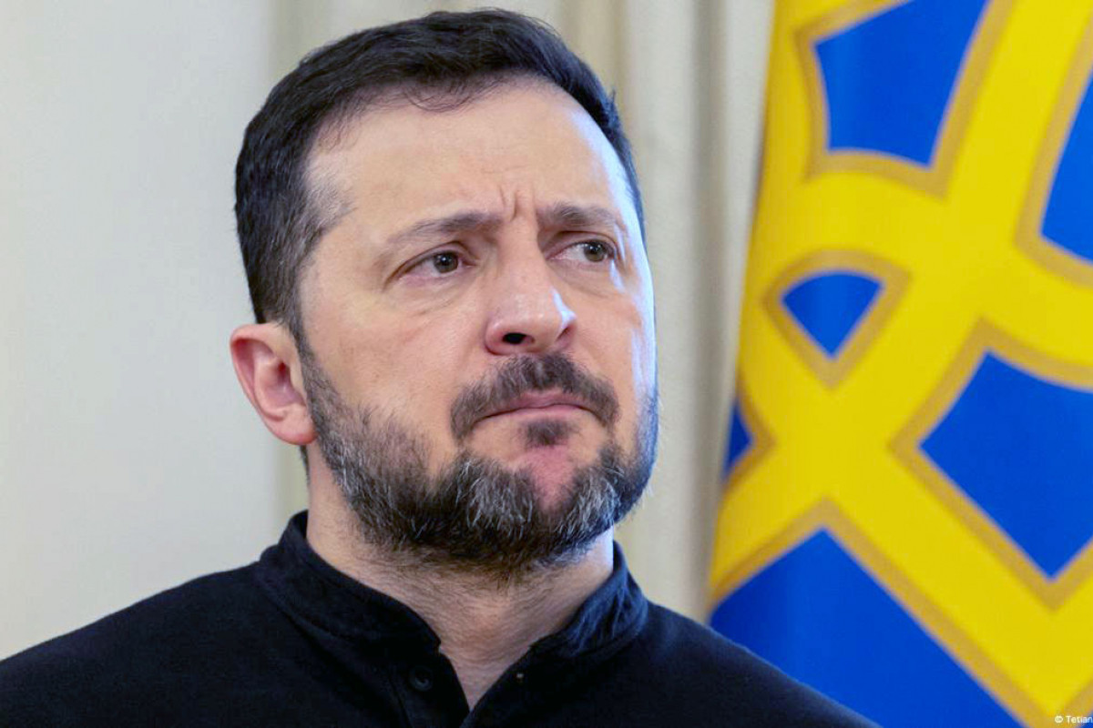 Zelenski: Ukrayna gecə boyu Rusiyanın kütləvi hücumu altında qalıb