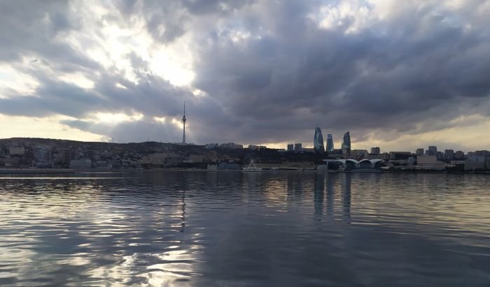 Bakıda yağış yağacaq, külək əsəcək - Sabahın havası